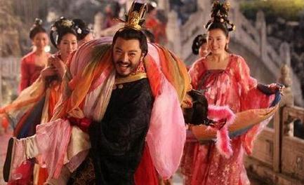 侯巧文是什么人