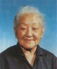 何泽慧做出的贡献有哪些 有关于她的论著有多少