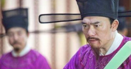 对于后世来说，逼迫皇帝退位的张柬之是一个忠臣吗？</span>
                      