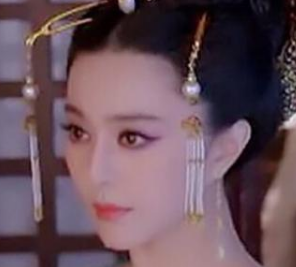 历史上武则天的一生为何会改了32个年号？原因是什么？</span>
                      