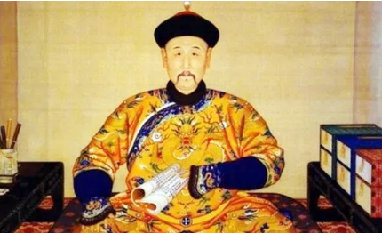 70岁大臣被下令赐死,乾隆为何又放了他?</span>