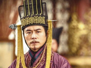 历史上姚崇能在波谲云诡的得以善终，靠的是什么？</span>
                      