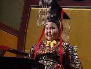 为了清理邓氏家族，刘祜做了哪些诗？</span>
                      