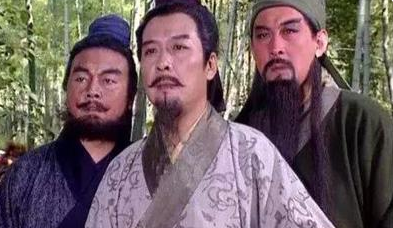 解密刘备称帝的真相 刘备称帝真的是走投无路了吗</span>