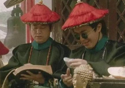 张廷玉身为三朝元老 最后为什么会被乾隆抄家</span>
                      