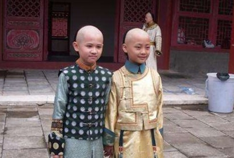 绂忔儬锛氶泹姝f渶鐤肩埍鐨勭殗瀛愶紝鍙儨8宀佸幓涓?瓒e巻鍙茬綉</span>