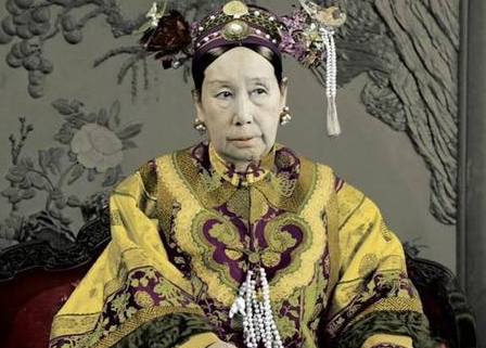 恭亲王奕䜣曾身处清末权力中心，他最后寿终正寝了吗？</span>
                      