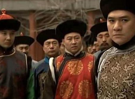 雍正上后残酷打压众兄弟甚至圈禁 乾隆上位后是怎么对待他们的</span>
                      